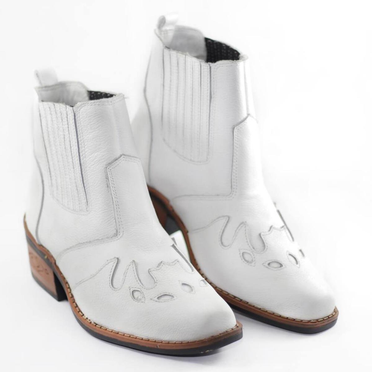 Bota Masculina Country Cano Curto Bico Fino Verniz Branco - JMCOUNTRY