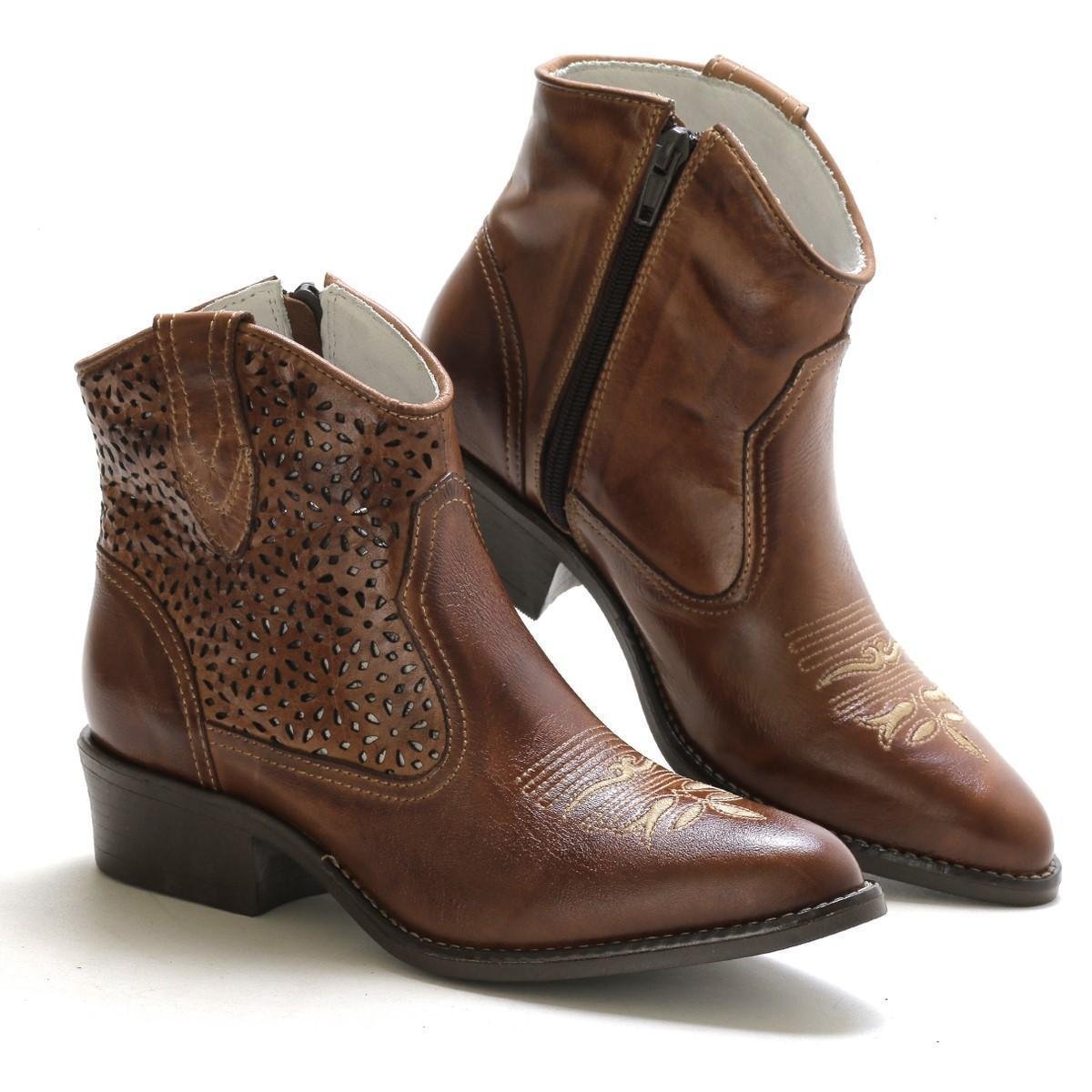 Bota Country Feminina Couro Bordado Dia a Dia Confortável Menor preço em Bota Country Feminina Couro Bordado Dia a Dia Confortável