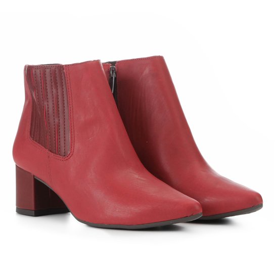 Bota Couro Cano Curto Dakota Bico Fino Feminina - Vinho