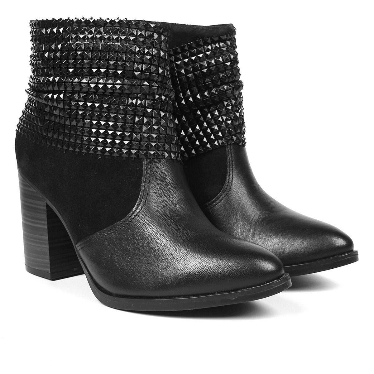 Bota Couro Cano Curto Ramarim Com Aplicação Feminina - Preto Menor preço em Bota Couro Cano Curto Ramarim Com Aplicação Feminina - Preto