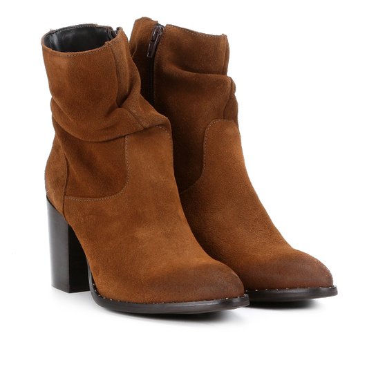 Bota Couro Cano Curto Shoestock Slouch Feminina - Caramelo