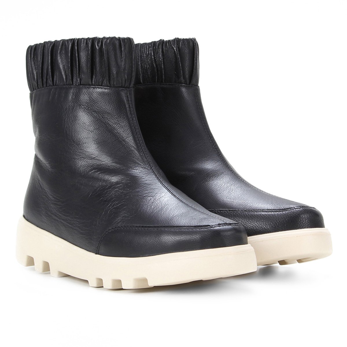 Bota Couro Luz da Lua Cano Curto Solado Branco Enrrugada Feminina - Preto Menor preço em Bota Couro Luz da Lua Cano Curto Solado Branco Enrrugada Feminina - Preto