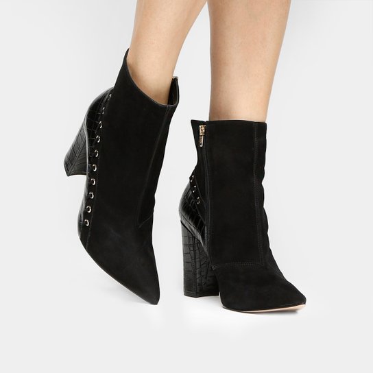 Bota Couro Shoestock Cano Curto Textura Feminina - Preto