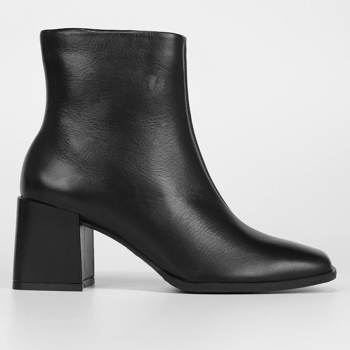 Bota Couro Shoestock Salto Bloco Bico Quadrado Feminina - Preto Menor preço em Bota Couro Shoestock Salto Bloco Bico Quadrado Feminina - Preto