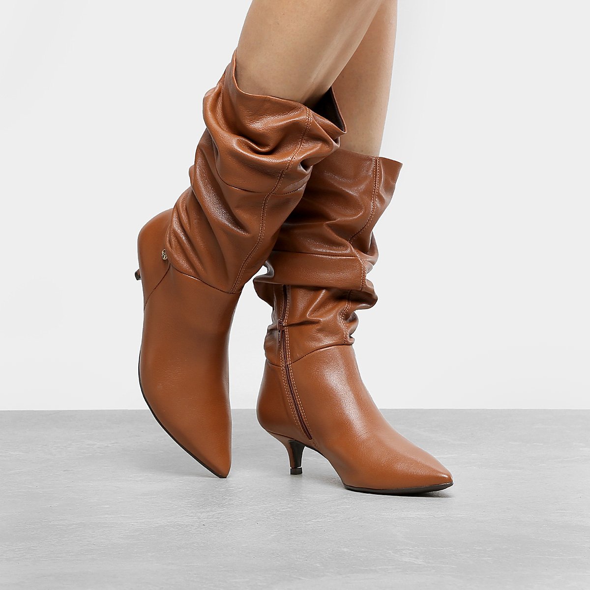 bota slouch salto baixo