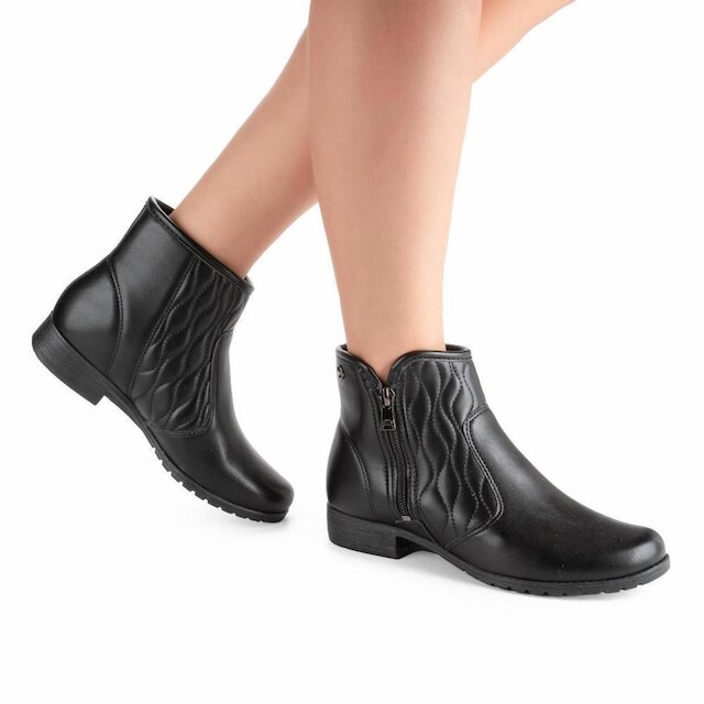 Bota Dakota de Cano Curto Feminina D2184