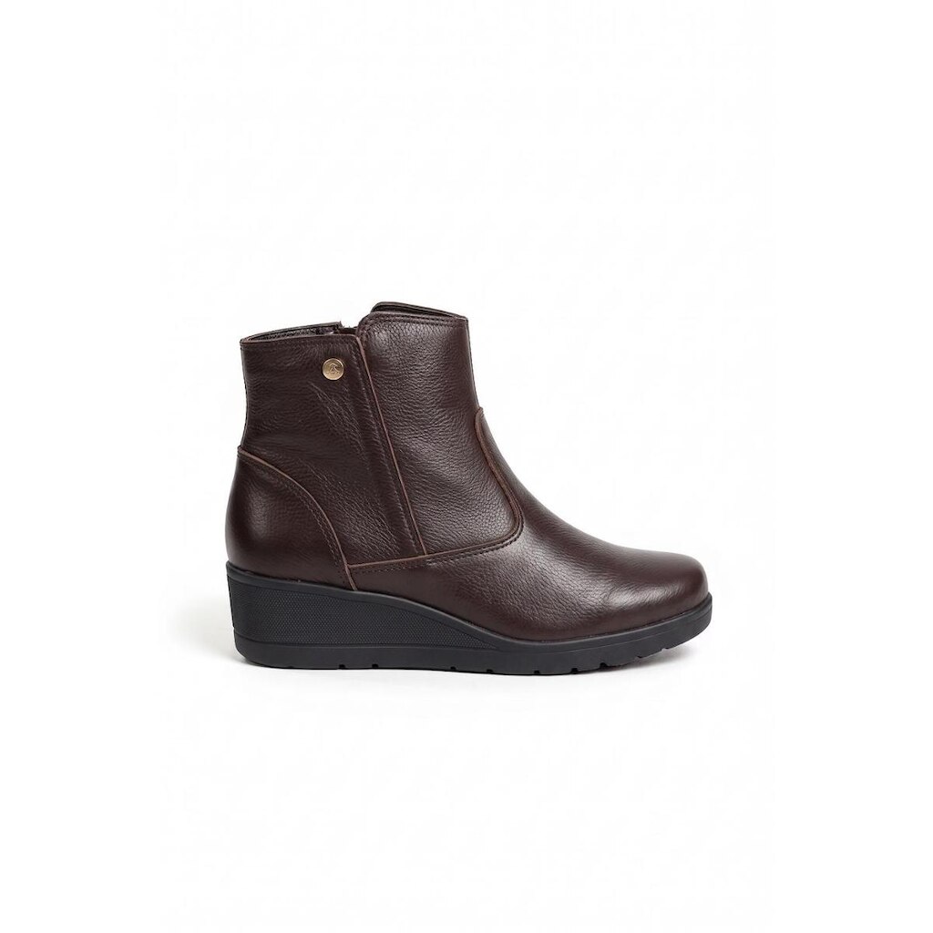 Bota de couro feminina cano curto salto anabela confort 0321