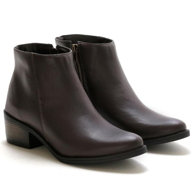Bota Feminina Bredeni Em Couro Cano Curto Com Zíper