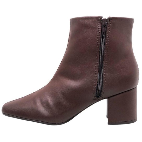 Bota Feminina Cano Baixo Salto Médio Conforto CACCI