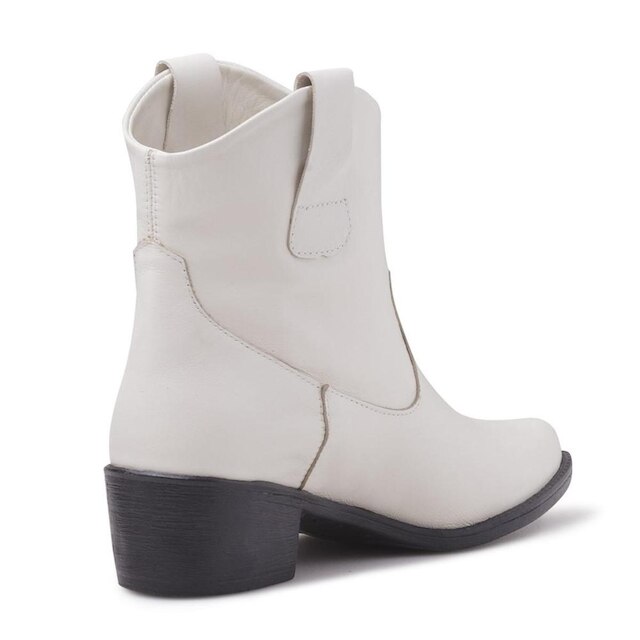 Bota Feminina Cano Curto Couro Bico Fino Country Conforto
