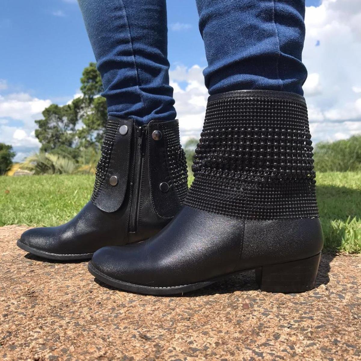 Bota Feminina Cano Curto Couro Salto Baixo Malha Metal Zattini