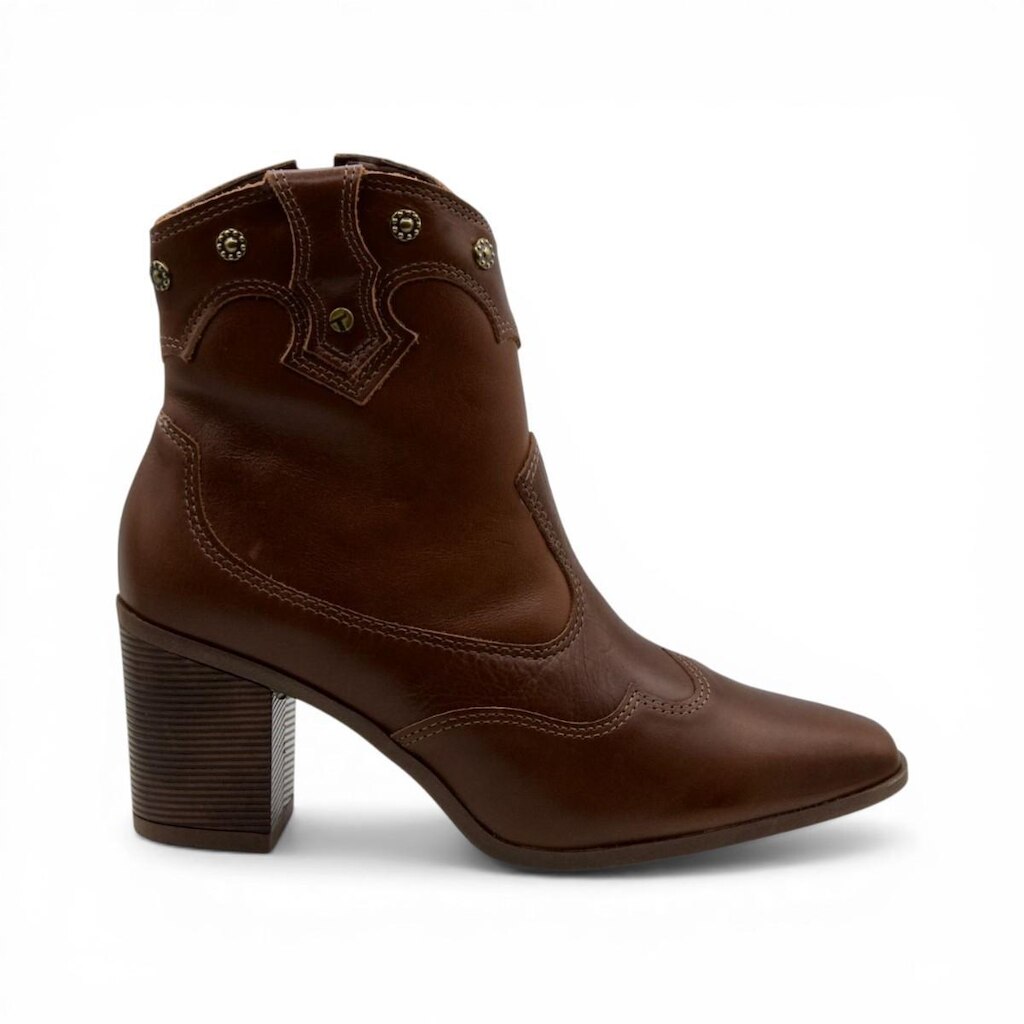 Bota Feminina Cano Curto de Couro Legítimo Tanara T9581
