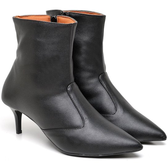 Bota Feminina Cano Curto Salto Fino Baixo Napa Zattini