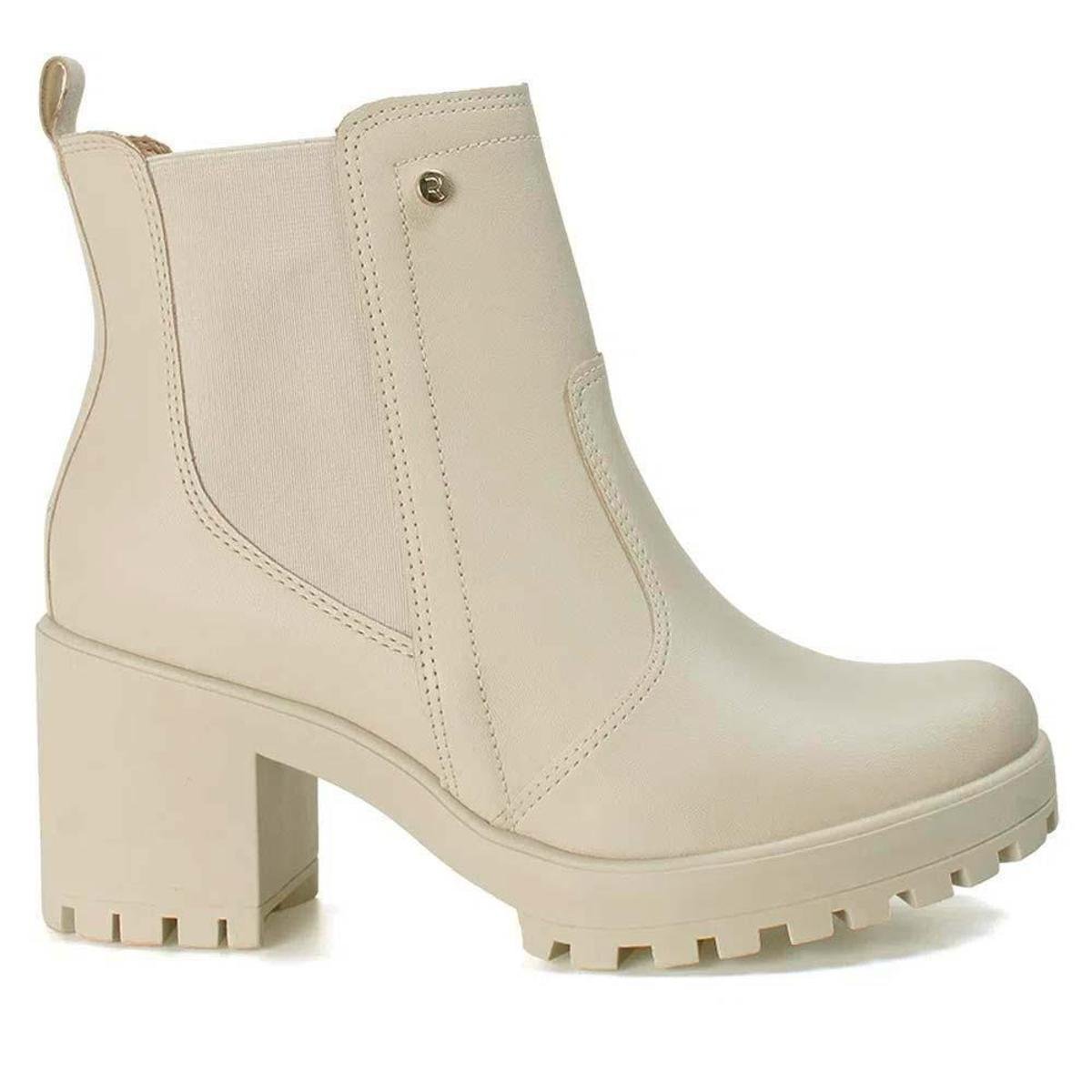 Bota Feminina Chelsea Napa Areia Ramarim 2256102-0001 - Bege Menor preço em Bota Feminina Chelsea Napa Areia Ramarim 2256102-0001 - Bege