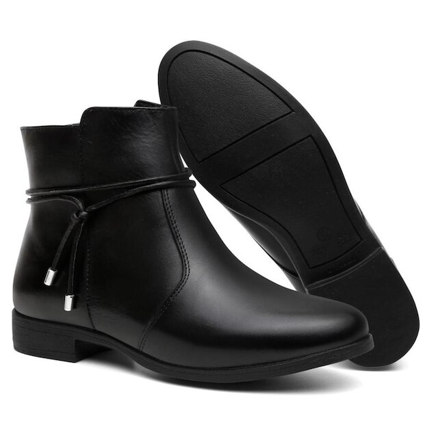 Bota Feminina em Couro com Zíper Lateral e Salto Confortável Preto