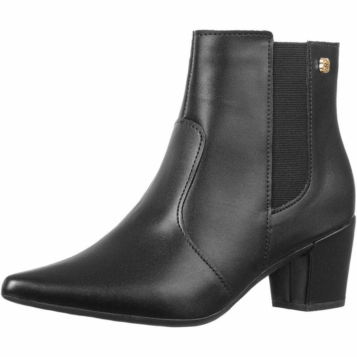 Bota Feminina GiGiL Salto Grosso Bico Fino Elástico - Preto Menor preço em Bota Feminina GiGiL Salto Grosso Bico Fino Elástico - Preto