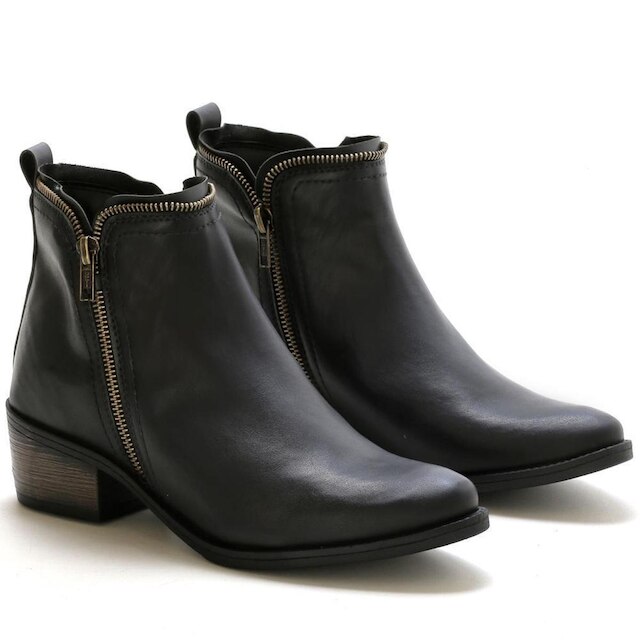 Bota Feminina Zíper Bico Fino Cano Médio Conforto Casual