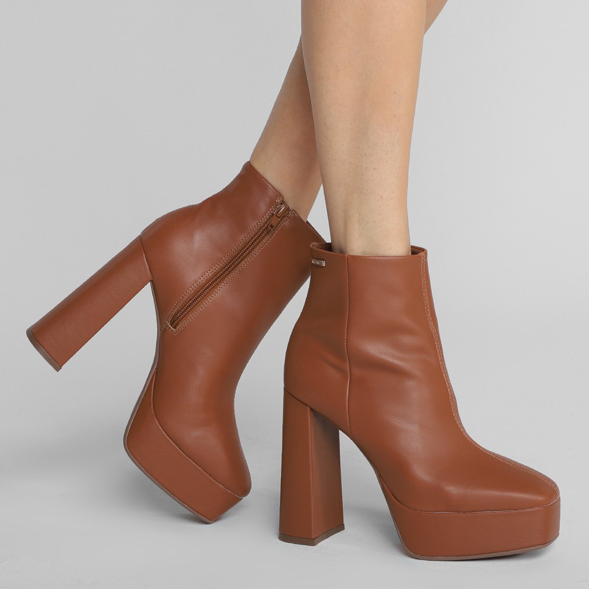 Ankle Boot Bota Cano Curto Salto Meia Pata Ankle Boot Dakota Meia