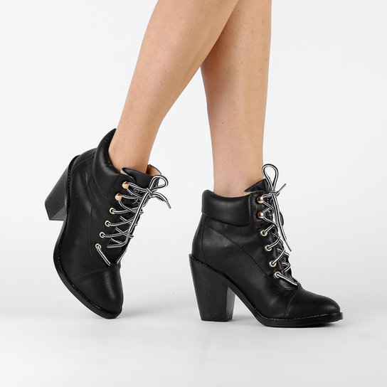 Bota Petite Jolie Coturno Salto Grosso - Preto
