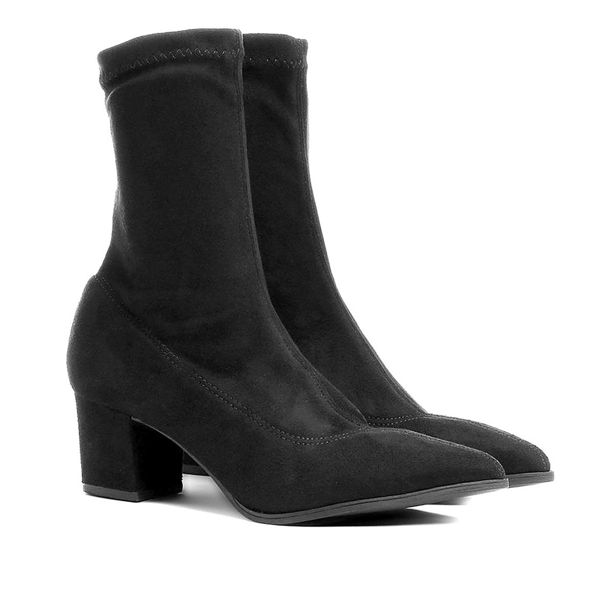 bota preta bico fino salto grosso