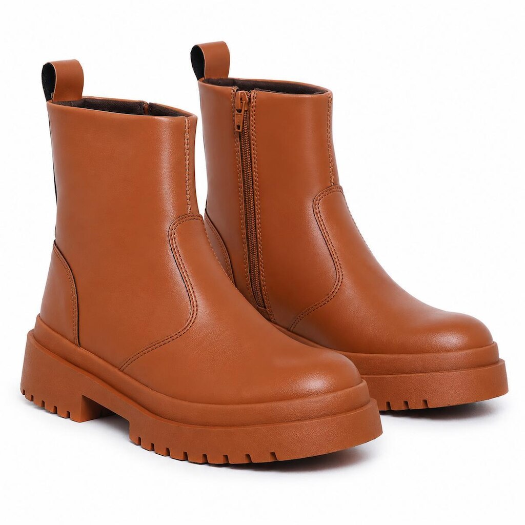 Bota Tratorada Cano 15,5cm Com Zíper Lateral Bico Redondo