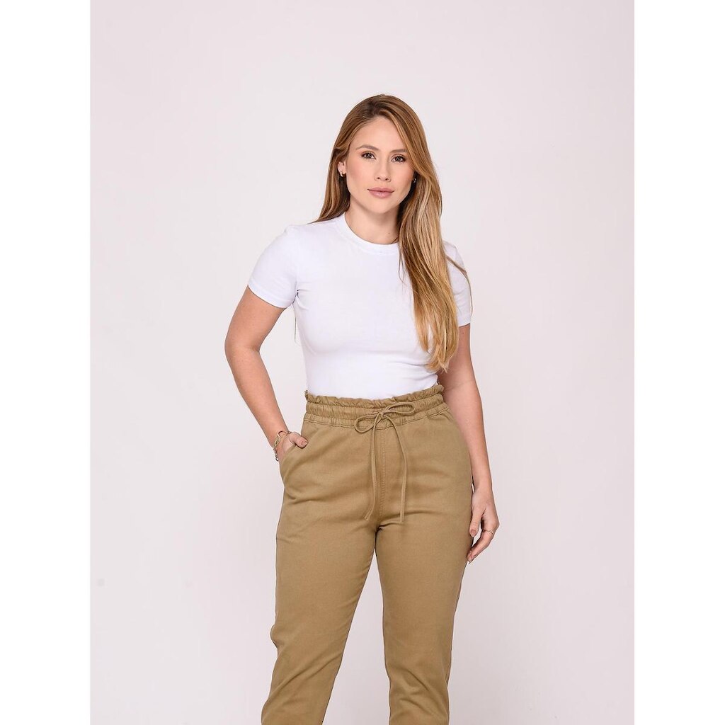 Calça 3821 Ouro Lux Bella Canvas