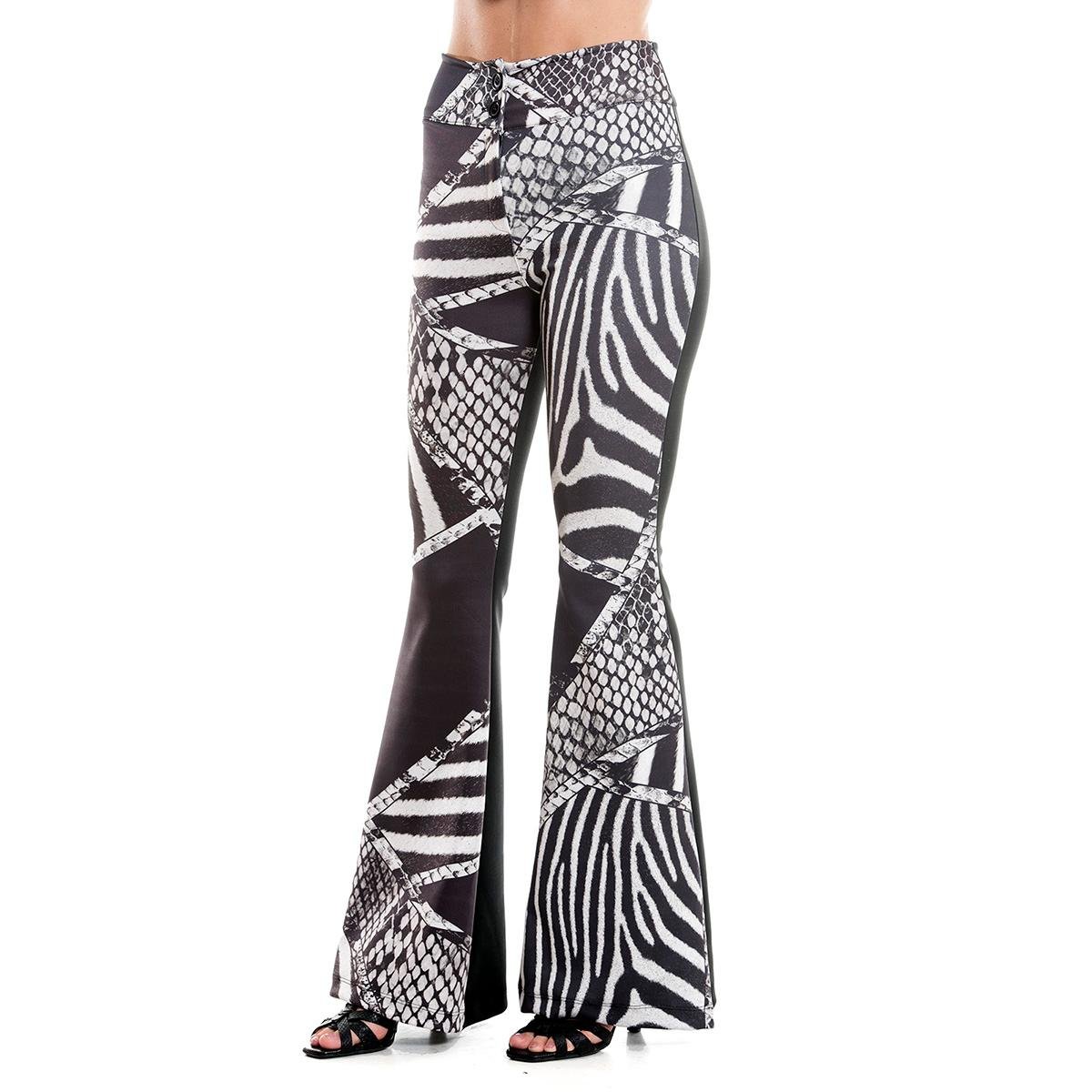 Calça Bisô Flare Estampada Feminina - Preto Menor preço em Calça Bisô Flare Estampada Feminina - Preto