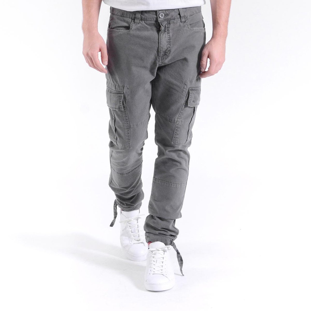 cargo cinza