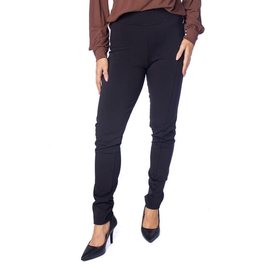 Calça Feminina Bruna e Bia Montaria Flanelada Preto