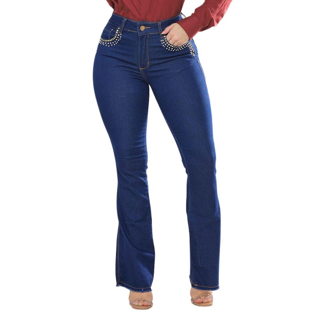Calça Feminina Flare Jeans Escuro com Strass ao Redor do Bolso