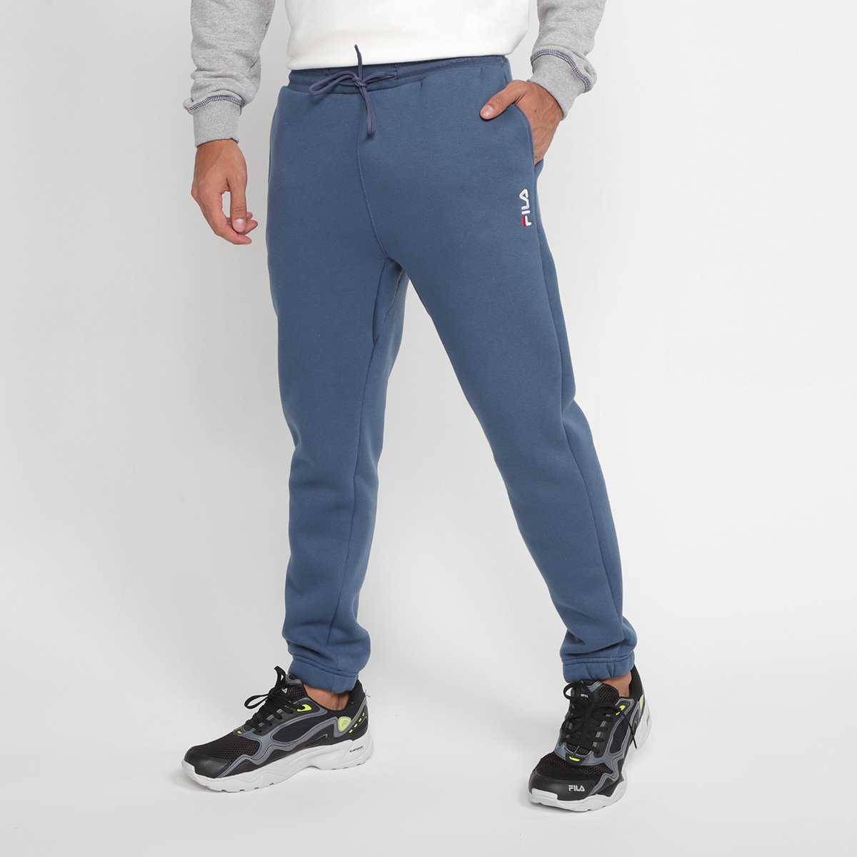 Calça Fila Essencial Winter Masculina - Azul Menor preço em Calça Fila Essencial Winter Masculina - Azul