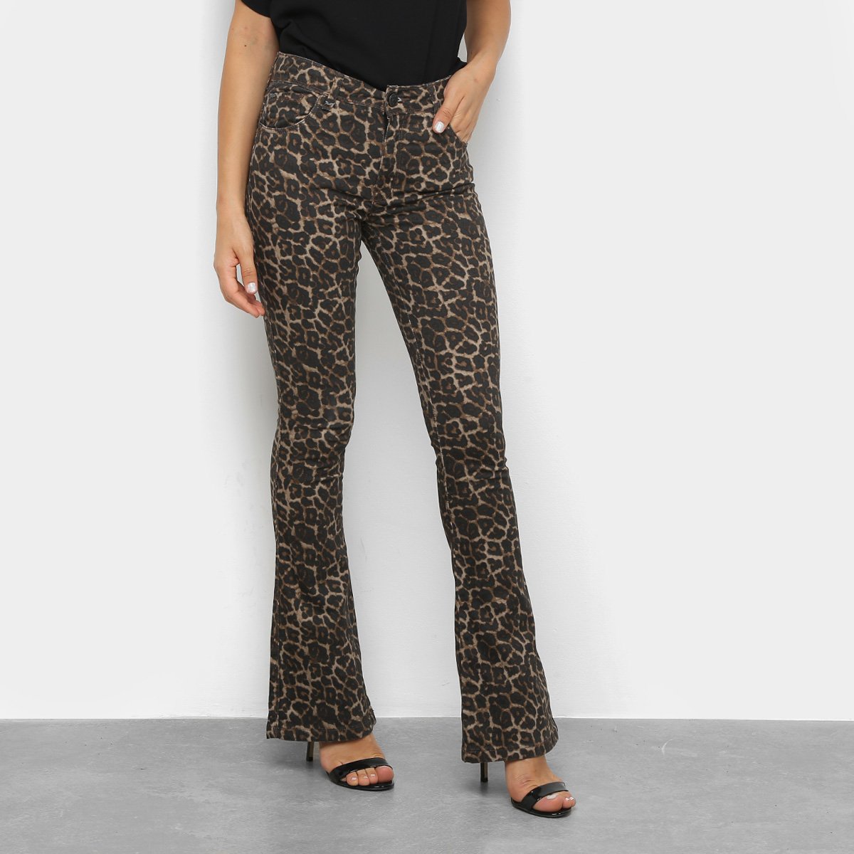 Calça Flare Zune Onça Cintura Média Feminina - Onça Menor preço em Calça Flare Zune Onça Cintura Média Feminina - Onça