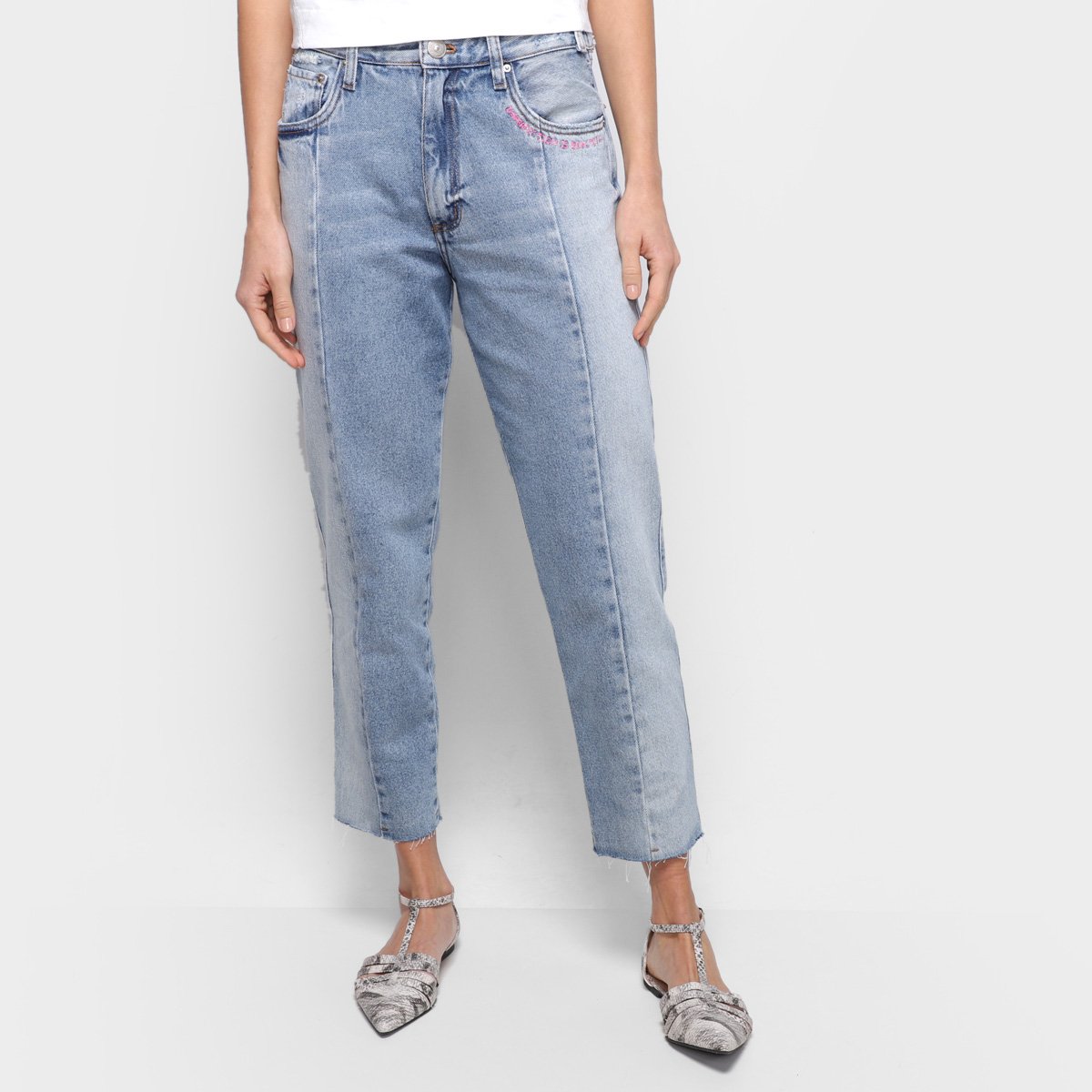 Calça Jeans Animale Jeans Midi Bordados Cintura Alta Feminina - Azul Menor preço em Calça Jeans Animale Jeans Midi Bordados Cintura Alta Feminina - Azul
