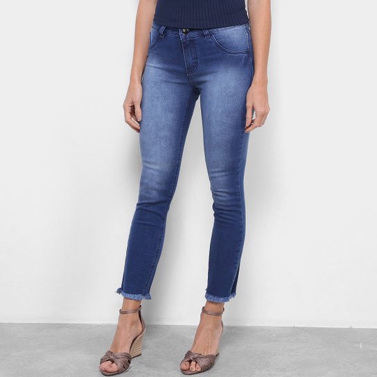 Calça Jeans Cigarrete Coffee Estonada Barra Desfiada Cintura Baixa Feminina - Jeans