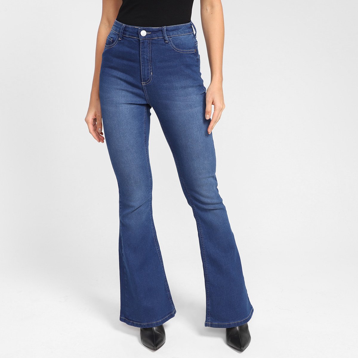 Calça Jeans Dzarm Flare Feminina - Azul Menor preço em Calça Jeans Dzarm Flare Feminina - Azul