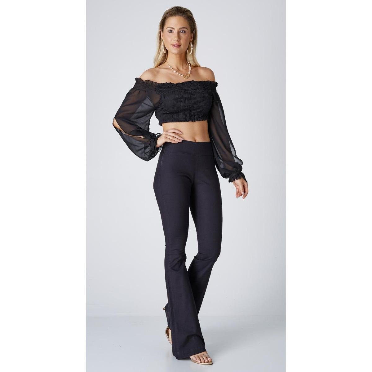 Calça Jeans Express Hot Flare Caroline Feminina - Preto Menor preço em Calça Jeans Express Hot Flare Caroline Feminina - Preto