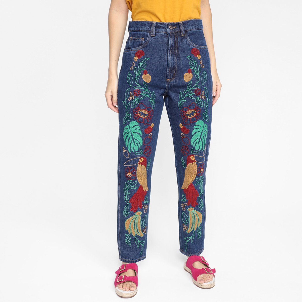 Calça Jeans Farm Bordado Tropical Cintura Alta Feminina - Azul Menor preço em Calça Jeans Farm Bordado Tropical Cintura Alta Feminina - Azul