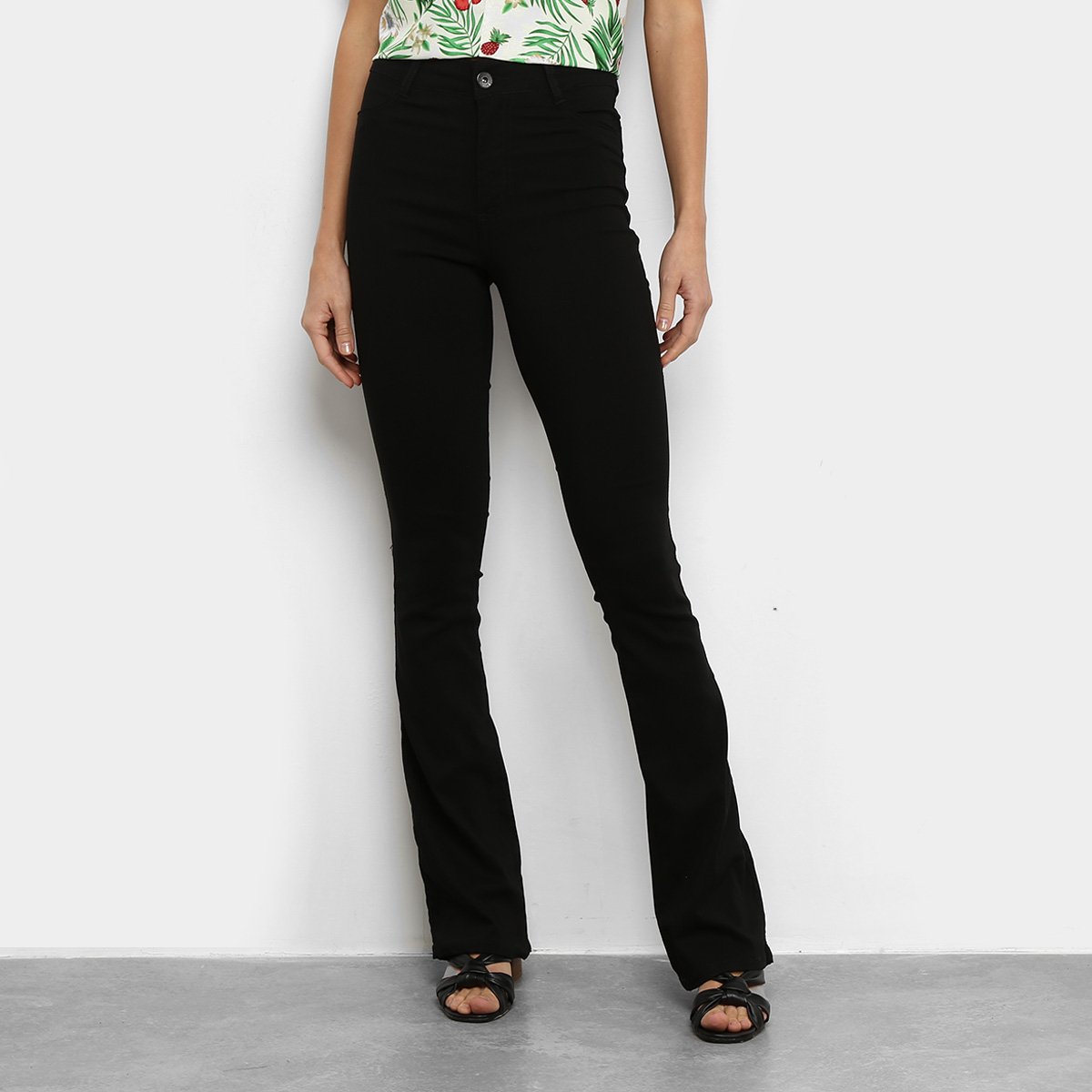 calça preta feminina biotipo