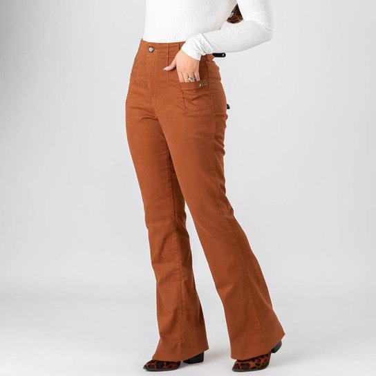 Calça Jeans Flare Super Flex Recortes e Pence
