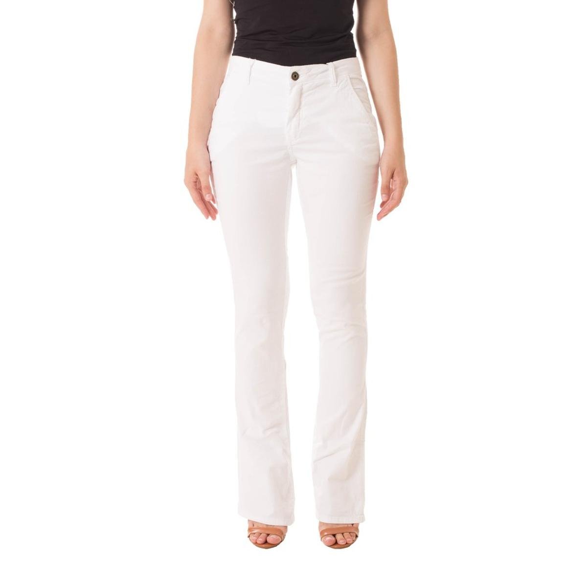 calça boot cut branca