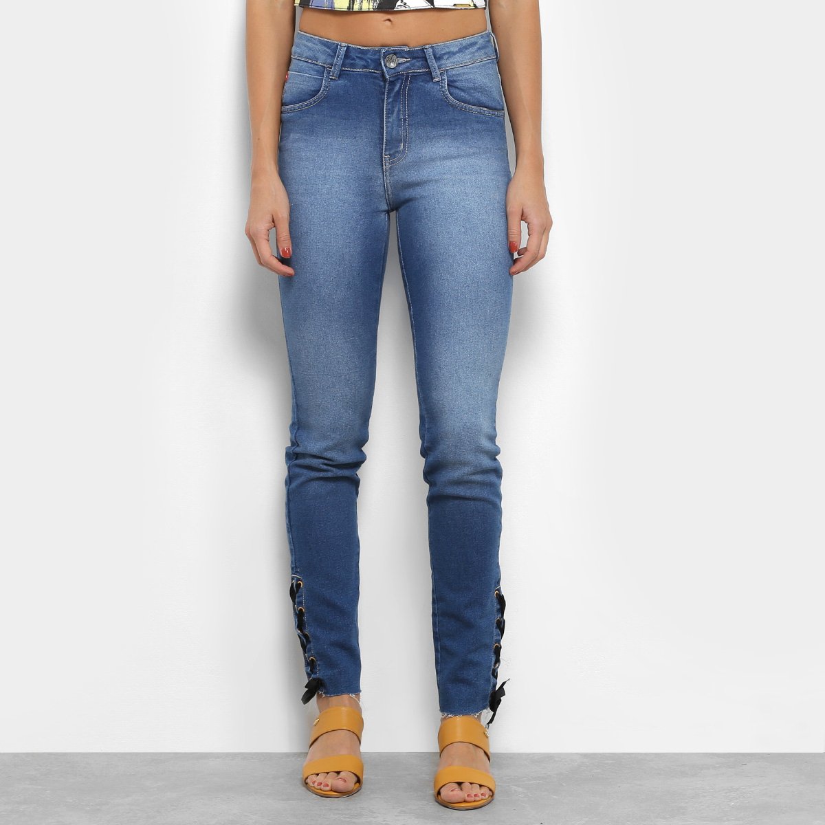 Calça Jeans Skinny Coca-Cola Be Red Super High Feminina - Azul Menor preço em Calça Jeans Skinny Coca-Cola Be Red Super High Feminina - Azul