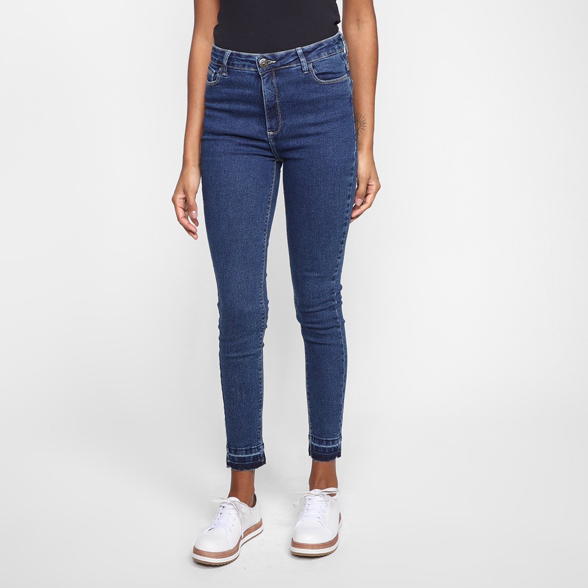 Calça Jeans Skinny Hering Cintura Média Feminina - Marinho Menor preço em Calça Jeans Skinny Hering Cintura Média Feminina - Marinho