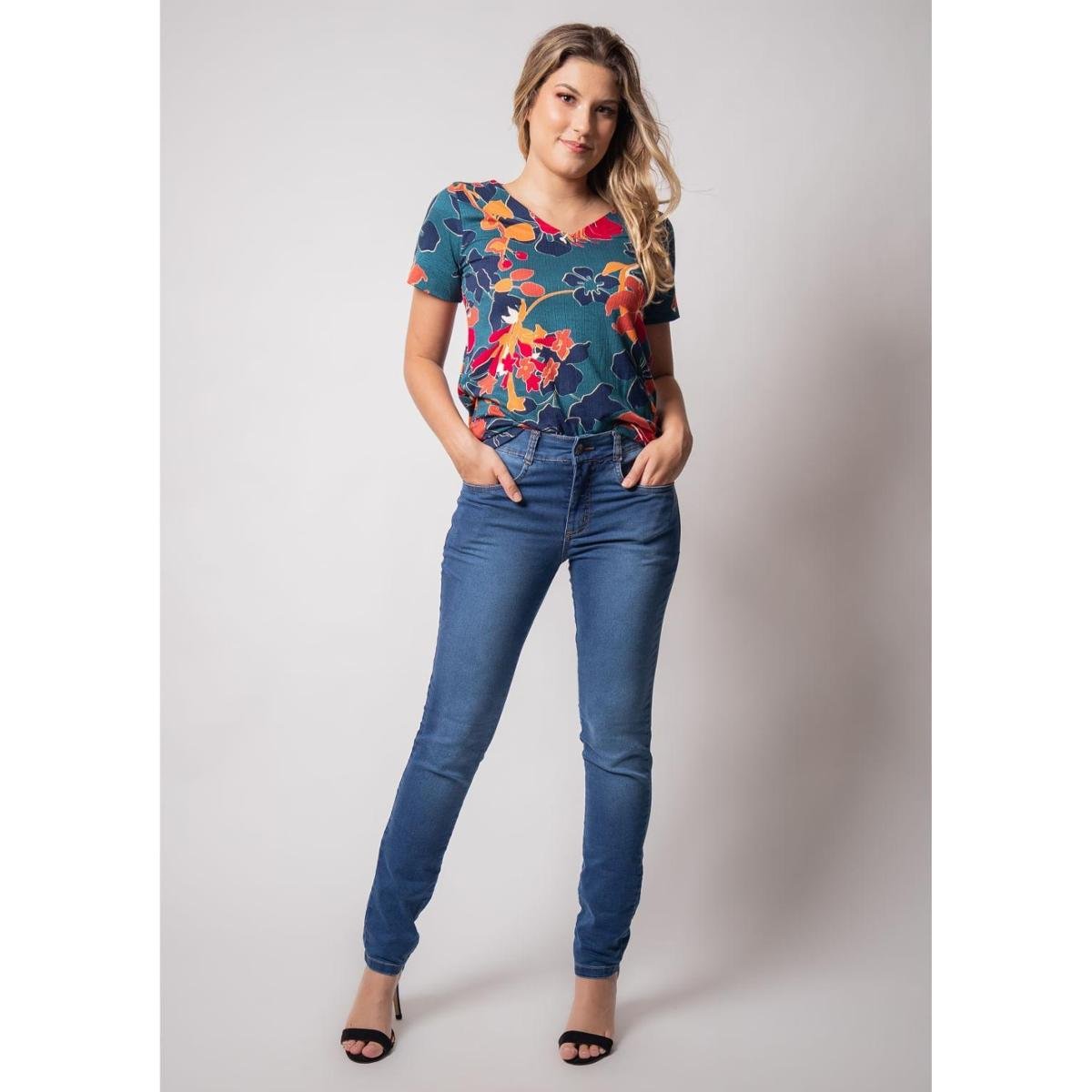 Calça Jeans Skinny Pau a Pique Básica Azul Claro AZUL - 44 Menor preço em Calça Jeans Skinny Pau a Pique Básica Azul Claro AZUL - 44