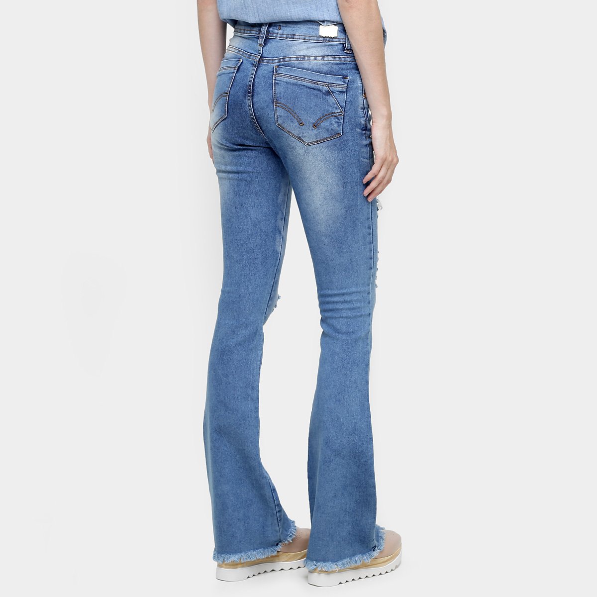 calça flare rasgadinha na barra