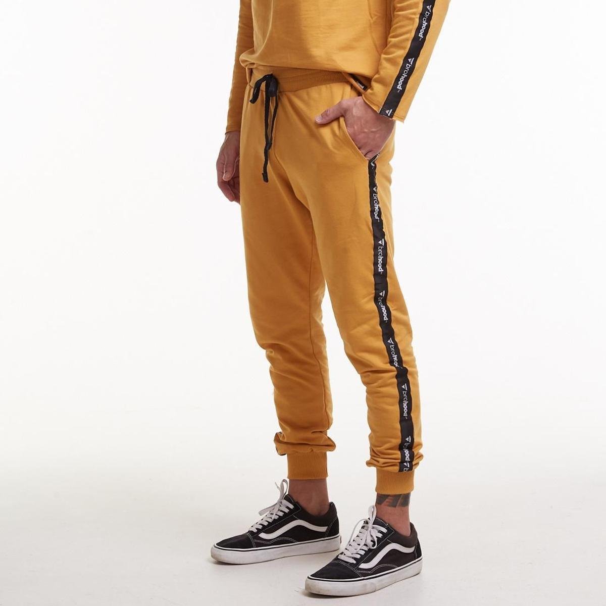 Calça Jogger Brohood Masculina Moletom Amarelo EGG Menor preço em Calça Jogger Brohood Masculina Moletom Amarelo EGG