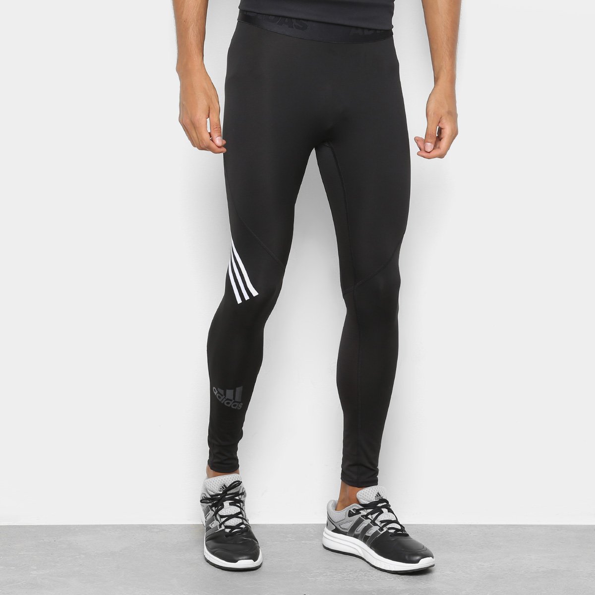 Calça Legging Adidas Compressão Alphaskin Sport 3 Stripes Masculina - Preto Menor preço em Calça Legging Adidas Compressão Alphaskin Sport 3 Stripes Masculina - Preto