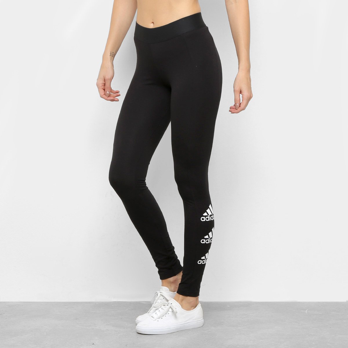 Calça Legging Adidas Must Haves Stacked Feminina - Preto e Branco é ruim? Calça Legging Adidas Must Haves Stacked Feminina - Preto e Branco é boa?