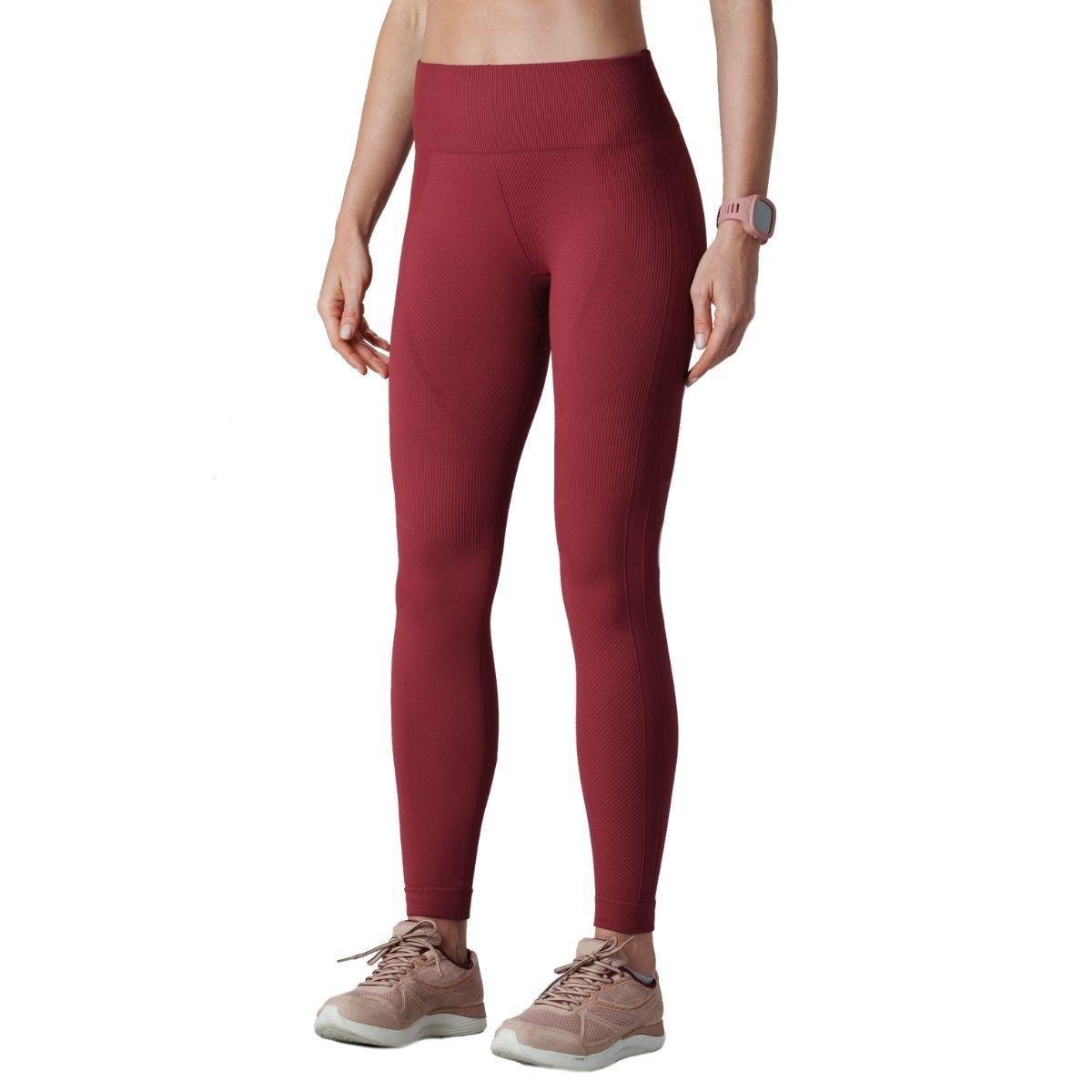 Calça Legging Fitness Lupo Sport Basic Carmin 71774-001-5920 - Feminina Menor preço em Calça Legging Fitness Lupo Sport Basic Carmin 71774-001-5920 - Feminina