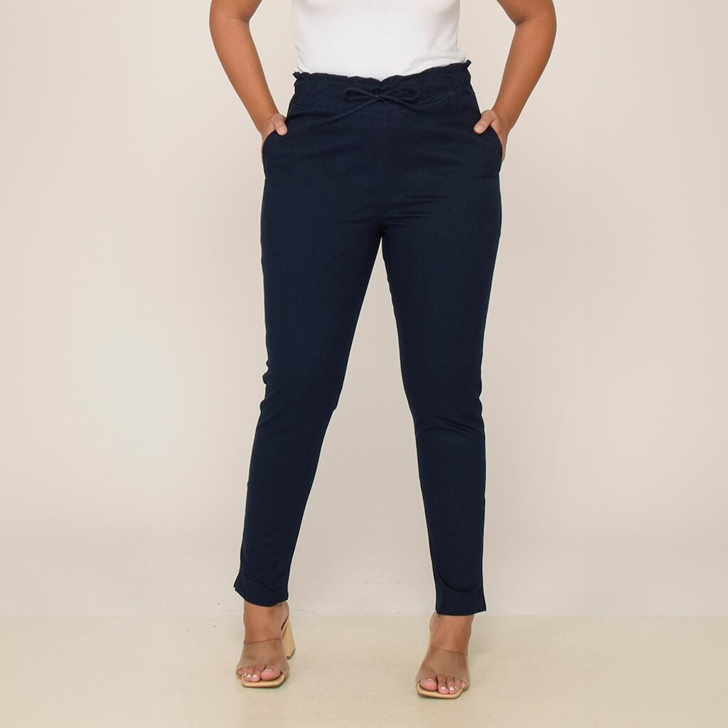 Calça Macaw em Sarja Elastano Cintura Alta Feminina