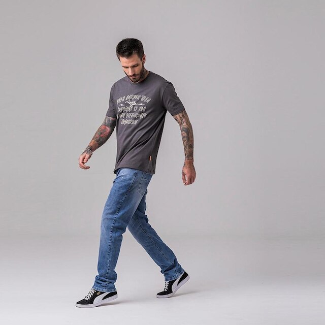 Calça Masculina Jeans Reta Rock e Soda